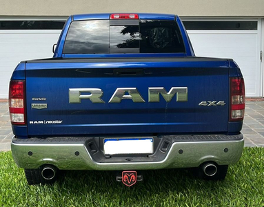 Dodge Ram 1500 Laramie 5.7 4x4