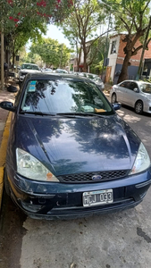 Ford Focus 1.8 I Ambiente Mp3