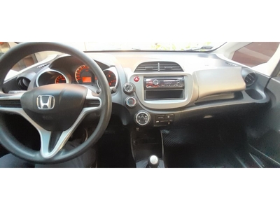 Honda Fit Lx-l 2012