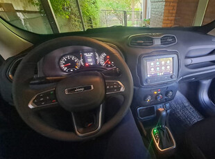 Jeep Renegade Sport 1.8 AT