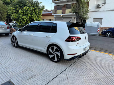 Volkswagen Golf 2.0 Gti Tsi App Connect + Cuero