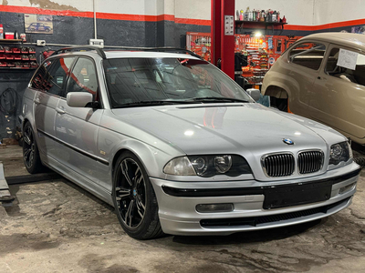 BMW Serie 3 2.0 328i Touring At