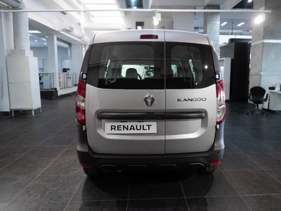 Renault Kangoo 1.6l Confort 5 Asientos 2plc