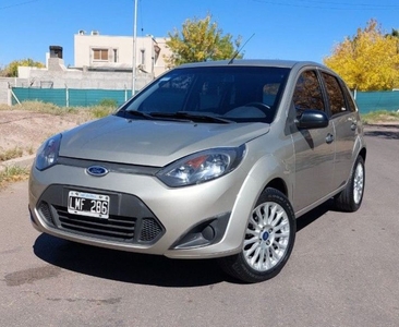 Ford Fiesta Usado Financiado en Mendoza