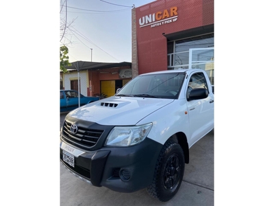 Toyota Hilux Dx Cabina Simple 2013