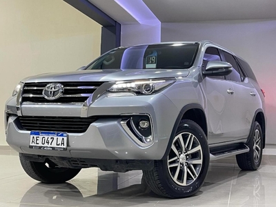 Toyota Hilux Sw4 Srx 2019 60 Mil Km Impecable