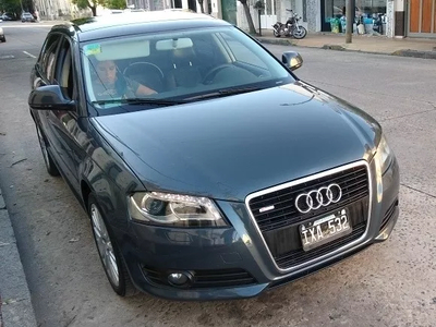 Audi A3 1.6 102cv