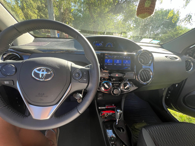 Toyota Etios 1.5 Xls At