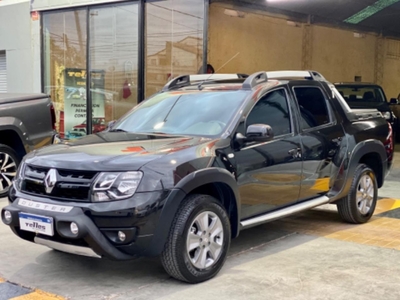 Renault Duster Oroch Outsider Plus 2.0, Año 2017
