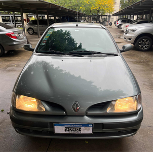 Renault Megane 2.0 Rxe