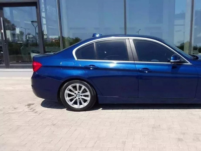 BMW Serie 3 2.0 320i Sedan Executive