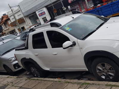 Renault Duster Oroch 2.0 Outsider Plus