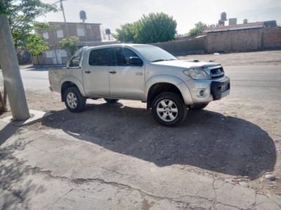 Toyota Hilux 4x4 2010 Impecable