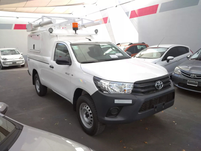 Toyota Hilux 4x4 C/s 2.4 Tdi Cover 0km 2024