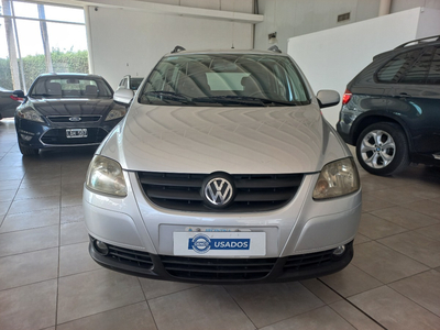 Volkswagen Suran 1.6 Trendline - Gencosa
