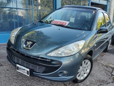 Peugeot 207 Usado Financiado en Mendoza