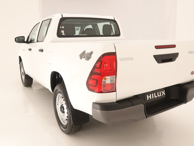 Toyota Hilux 2.4 Cd Dx 150cv 4x4