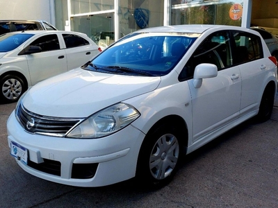 Nissan Tiida Usado en Mendoza