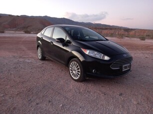 Ford Fiesta Kinetic Se Plus 2013