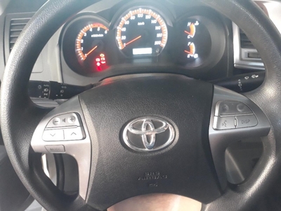 Toyota Hilux Srv 2014