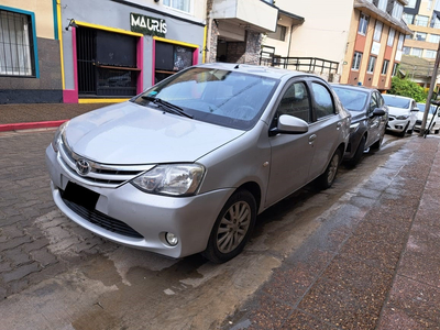 Toyota Etios 1.5 Sedan Xls