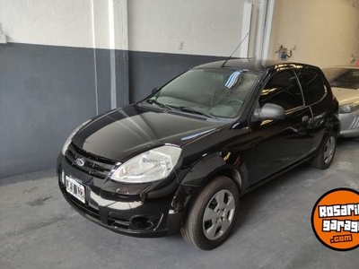 ((( OPORTUNIDAD FORD KA FLY PLUS AÑO 2010 UNICA MANO IMPECABLE)))