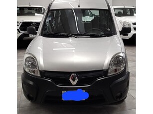 Renault Kangoo Confort 5 Asientos, 2015