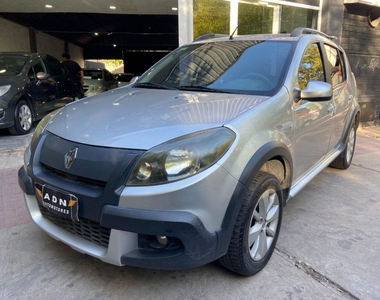 Renault Sandero Usado Financiado en Mendoza