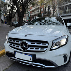 Mercedes-Benz Clase GLA 1.6 Gla200 Urban 156cv