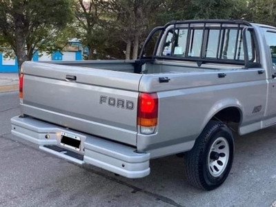 Ford F100 xlt motor mwm caja Clark grande