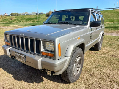 Jeep Cherokee 2.5 Classic