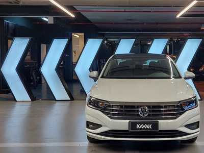 Volkswagen Vento 1.4 Highline At