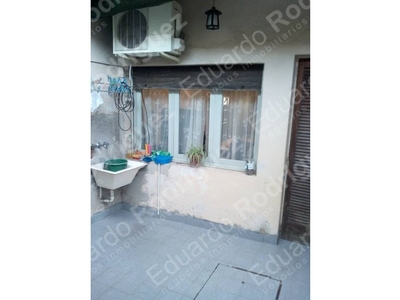 En venta excelente casa calle Ayacucho casi Av. Almafuerte