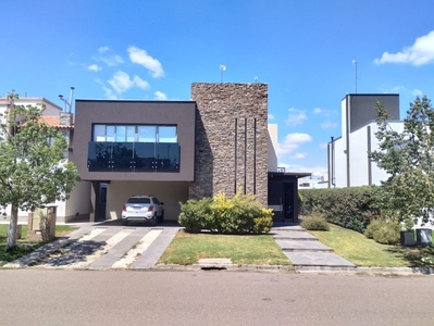 Casa de Categoría - Barrio Haciendas de La Cruz, Guaymallén Mendoza