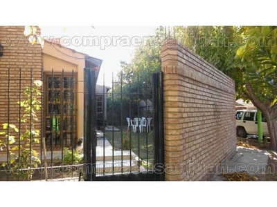 Preciosa Casa Vendo En Rivadavia, Bº Portal De Los Andes 3, Excelente Zona.