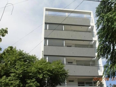 Departamento en Alquiler en La Plata (Casco Urbano) sobre calle 37, buenos aires