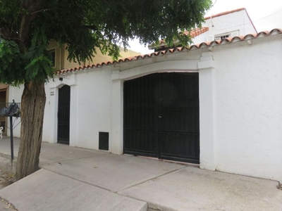 Casa en venta en Godoy Cruz