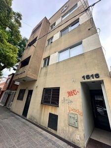 Departamento en Alquiler en La Plata (Casco Urbano) sobre calle 27, buenos aires