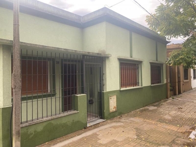 Casa en Alquiler en La Plata (Casco Urbano) sobre calle Calle 67 esquina 20 1247, buenos aires