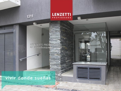 Departamento en Alquiler en La Plata (Casco Urbano) Plaza Máximo Paz sobre calle 13, buenos aires