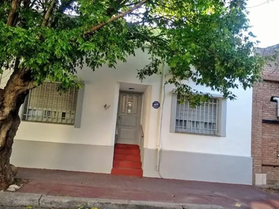 Casa Ph 2 Dormitorios - Patio Y Terraza Espora Y D. Quiros