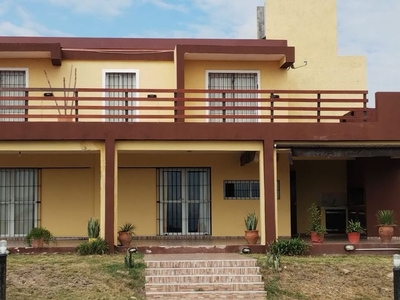 Casa en venta Villa Parque Siquiman