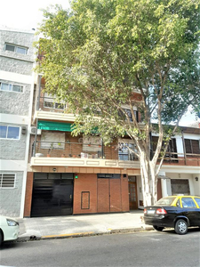 3 Ambientes En Duplex Con Balcon Terraza Y Cochera En Villa Urquiza