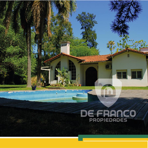 Casa Venta San Miguel . Barrio San Ignacio 3 Dormitorios, 2600 M2 Lote Con Pileta Y Quincho -