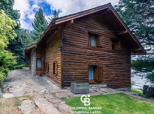 VENTA Casa estilo patagónico con acceso a costa de lago Bariloche