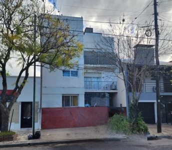 Departamento en Venta en La Plata (Casco Urbano) Plaza Azcuenaga sobre calle 18, buenos aires