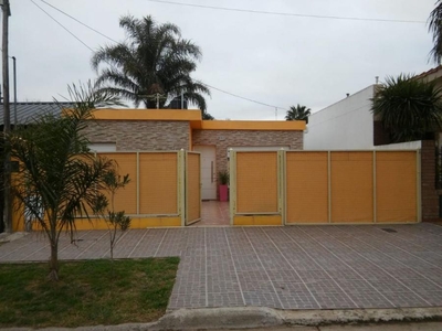 Casa en Venta en SUR Leones, Córdoba