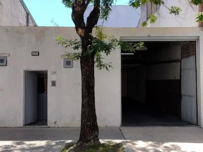 Casa en alquiler Parque Avellaneda