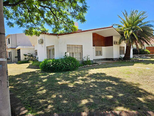 Casa En Venta En Bº Cerro De Las Rosas