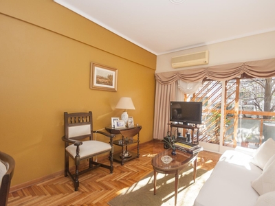 Impecable 4 ambientes con balcón corrido - Muy luminoso - Doble acceso - Villa Urquiza
